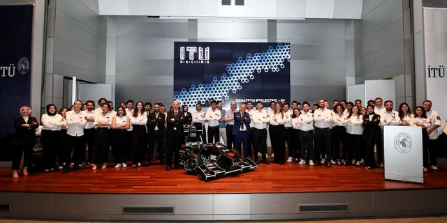 İTÜ Racing’in yeni elektrikli aracı  gücünü TotalEnergies’ten alıyor