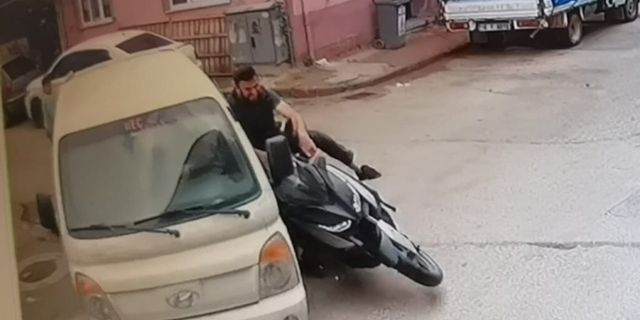Bursa'da kamyonet ile motosiklet çarpıştı