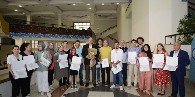 Doğa fotoğrafçılığı atölyesi ilk mezunlarını verdi
