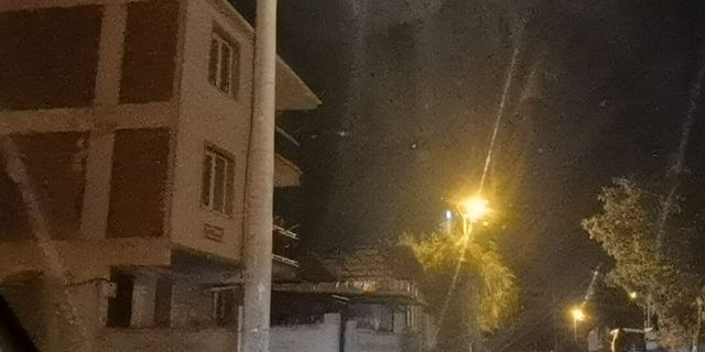 Anahtarı evde unuttu, apartmana tırmanırken düşerek yaralandı!