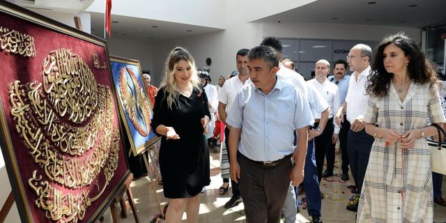 Sabırla örülen şaheserler görücüye çıktı