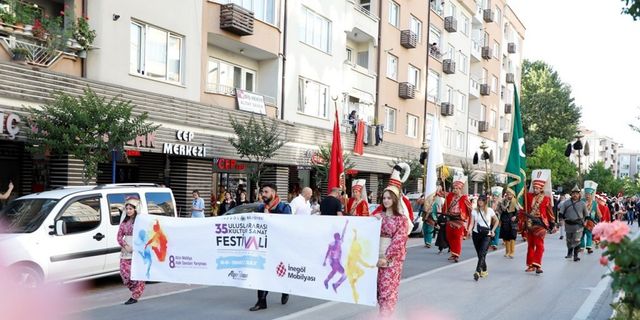 İnegöl’de kültür sanat festivali başladı