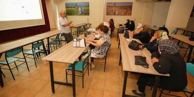 Nilüfer'de kadınlara hijyen eğitimi