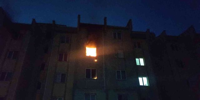 Apartmanda sabaha karşı yangın paniği