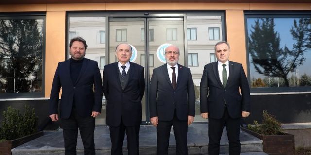 Kayseri’de üniversite rektörleri KAYÜ’de buluştu
