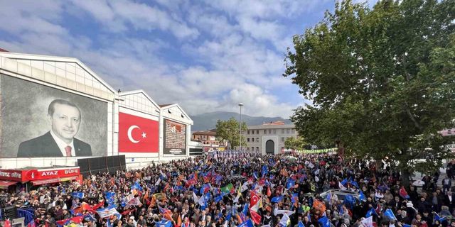 Bursa’da ’Sevgi Yürüyüşü’ne büyük ilgi
