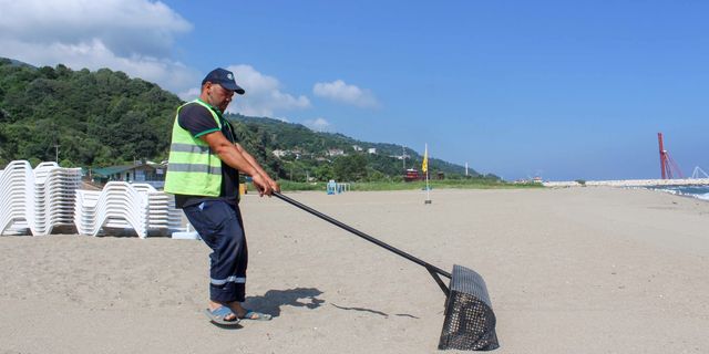 Karacabey’in sahil bölgelerinde temizlik çalışması