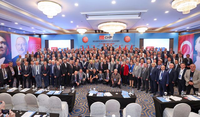CHP’nin kampı başladı: 248 belediye başkanı Van’da