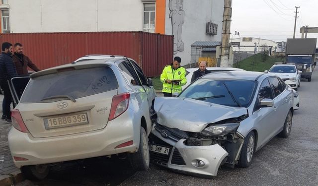 Bursa’da trafik kazasında 1 kişi yaralandı!