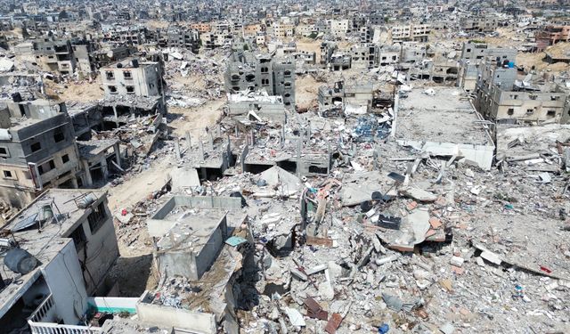 Gazze’de can kaybı 33 bin 797’ye yükseldi!