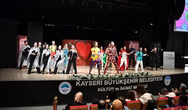 Kayseri Büyükşehir'den Eğitici Müzikal: "Mikrobik ve Gribik"