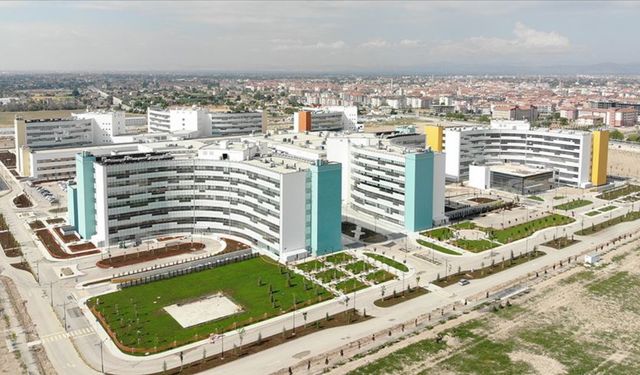 Şehir hastanelerinde 8 yılda 434 milyondan fazla muayene yapıldı