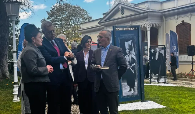 Bir devrin hikayesi 'şapka'lar Bursa'da görücüye çıktı