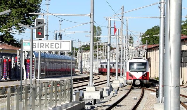 1 Ocak'ta 3 şehirde bakanlığa bağlı raylı sistemler ücretsiz olacak