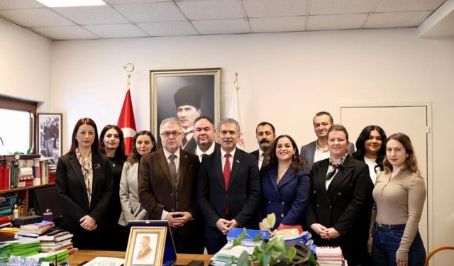 Gemlik Belediyesi ile Bursa Barosu İş Birliği Protokolü İmzalandı