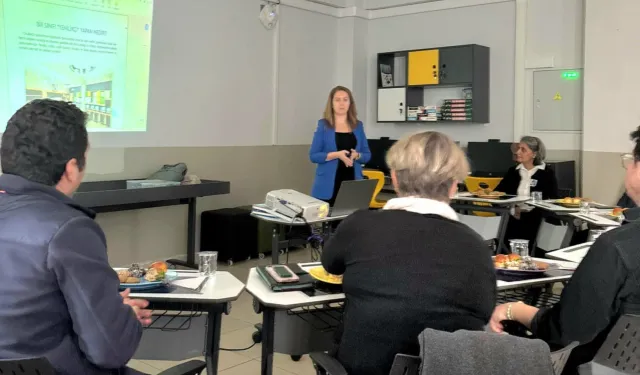 Bursa'da eğitimde yenilikçi yaklaşımlar yerinde incelendi