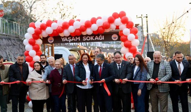 Gemlik’te “Yaşam Sokağı” Açıldı