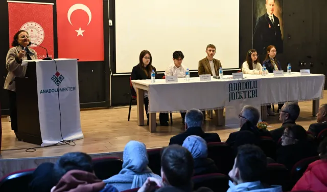 Liseli gençler Sabahattin Ali'yi derinlemesine okudu