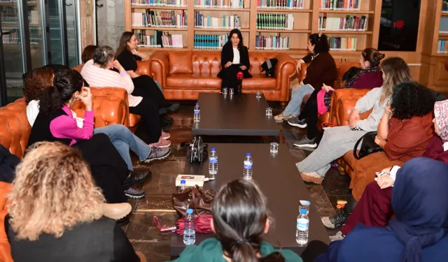 Bursa Osmangazi'de 'zihinsel iyi oluş' atölyesine yoğun ilgi