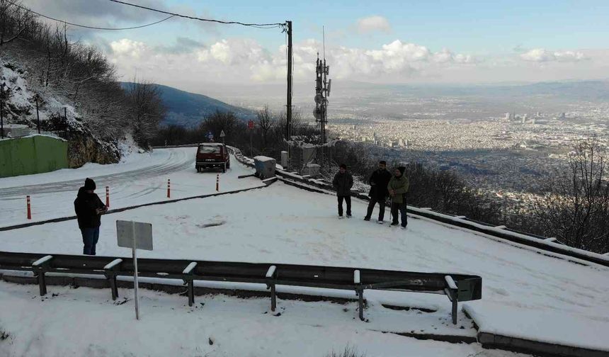 Bursa'da aynı anda 2 mevsim böyle yaşandı