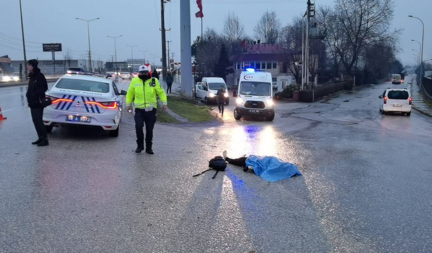 40 yaşındaki kadın, otomobilin çarpması sonucu hayatını kaybetti!