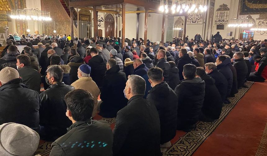 Berat Kandili Bursa Ulu Camii’nde idrak edildi