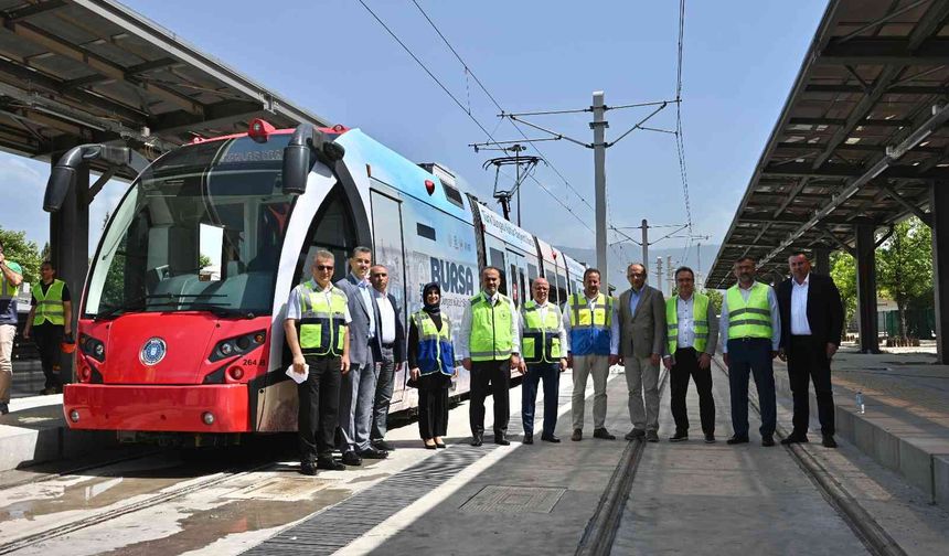 Başkan Aktaş,  raylı sistem T2’yi test etti!