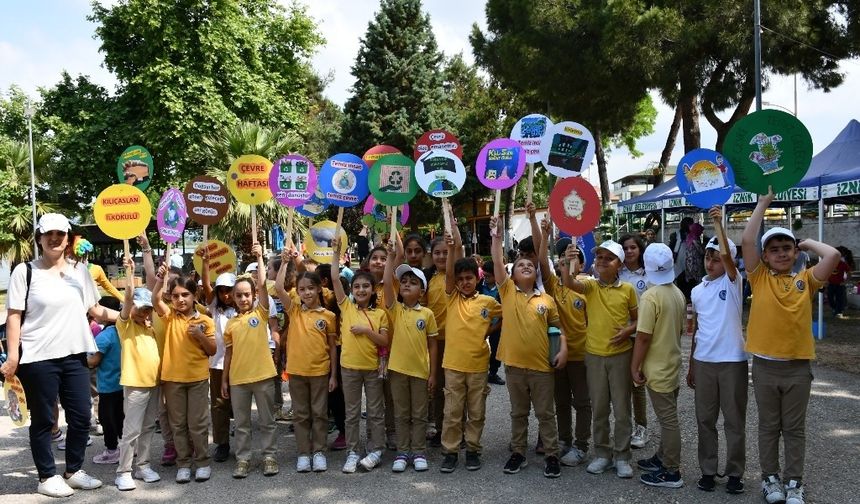 İznikli minikler Çevre Haftası’nı kutladı