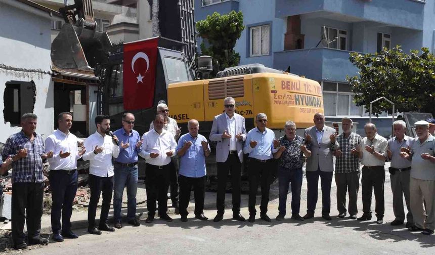 Karacabey Bayramdere Yeniköy Merkez Cami’nde dönüşüm başladı