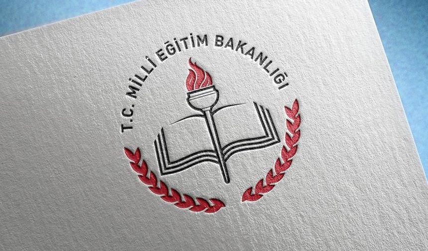 Bakan Özer, 2022-2023 Eğitim yılındaki tatil programını açıkladı!