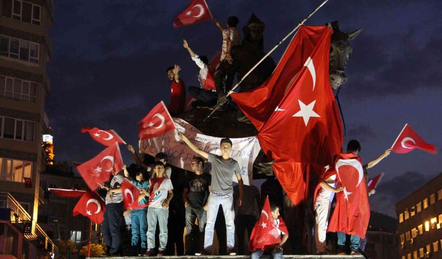Ak Parti Bursa İl Başkanı Gürkan darbe gecesini anlattı