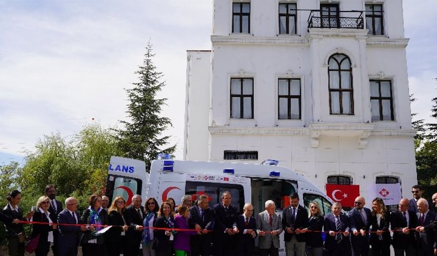 Rotary'den Başkent Üniversitesi'ne ambulans bağışı