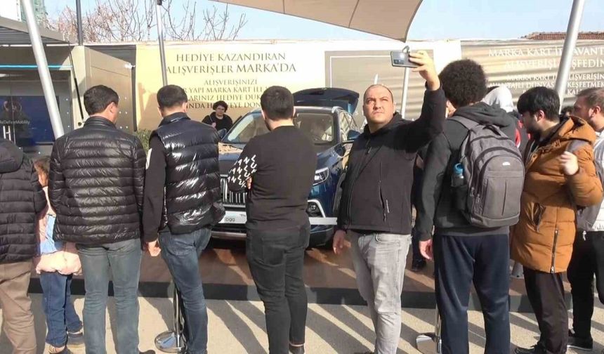 Türkiye’nin yerli otomobili TOGG’a Bursa’da yoğun ilgi
