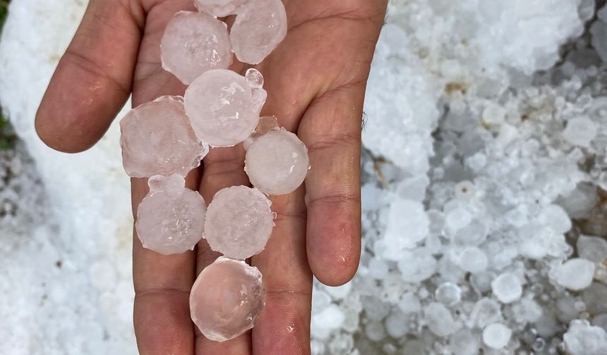 Antalya'da seraları dolu vurdu!