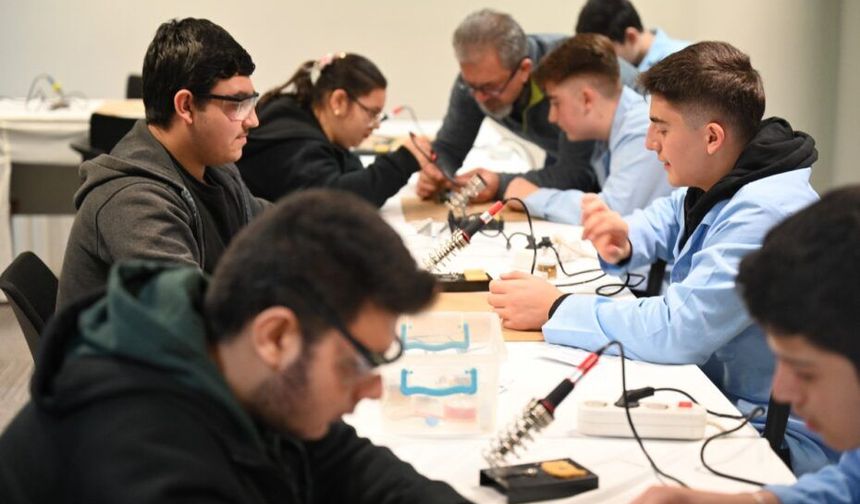 Öğrenciler bilimle buluştu