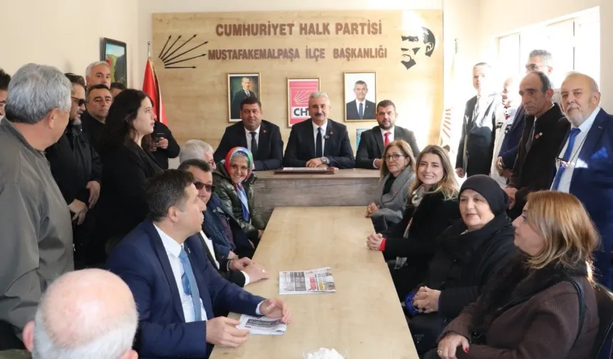 CHP Bursa'dan Mustafakemalpaşa'da saha çalışması