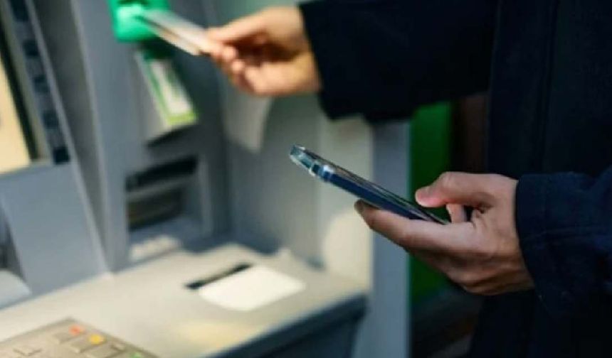 ATM'de bunu yapan parasını kaptırıyor